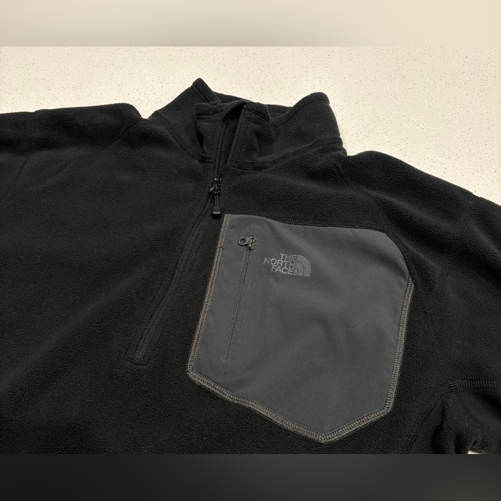 Men’s M - North Face Quarter Zip Fleece Pullover